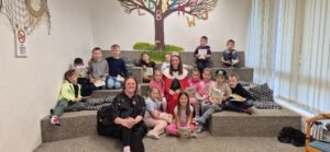 Pasování na čtenáře - základní škola Žákovská