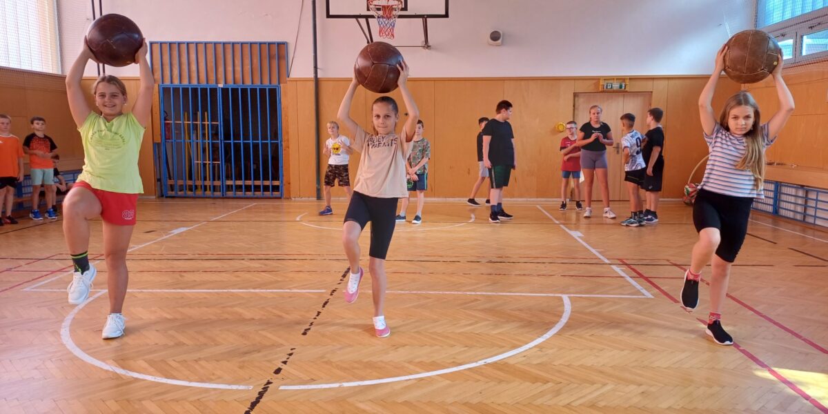 Survivor 2025 - základní škola Žákovská